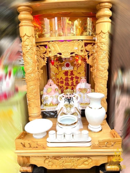 Ban thờ thần tài gỗ pomu điện tử 60
